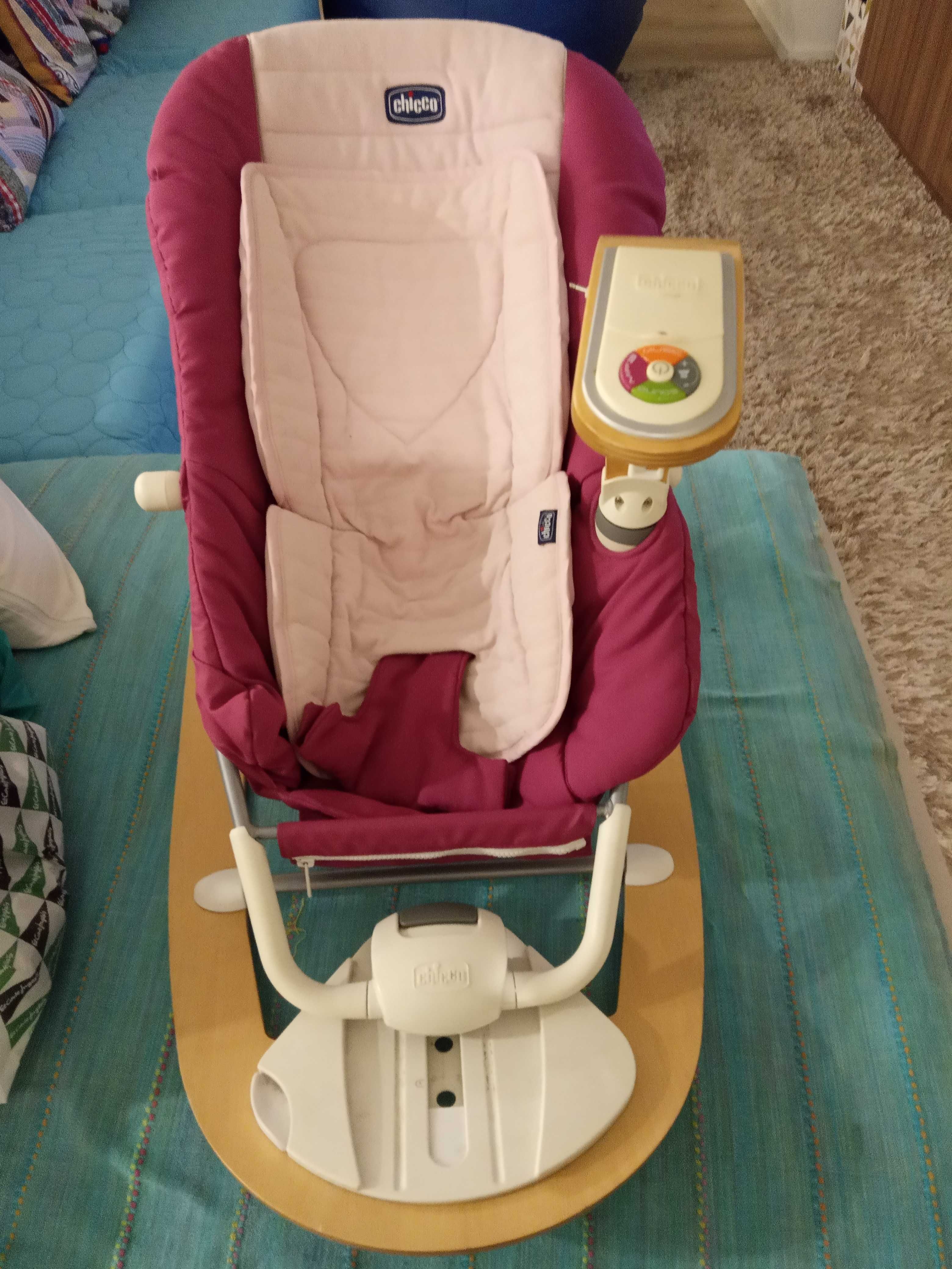 Cadeira /cama de bebê