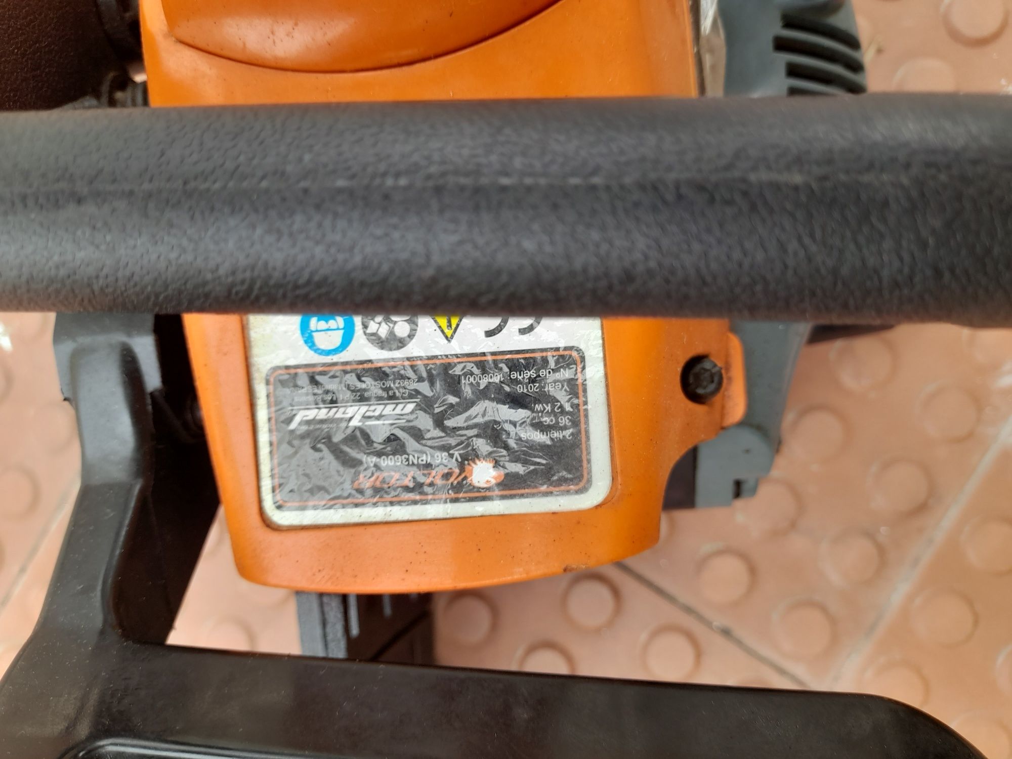 Moto serra VOLTOR