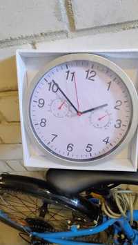 Zegar ścienny z higrometrem i ciśnieniem