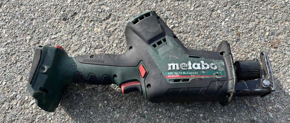 Piła Szablasta Metabo SSE 18LTX BL Compact uszkodzona