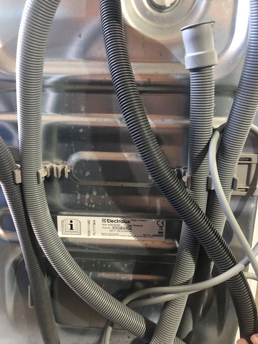 Pralka ELECTROLUX EW8T3372P 7kg 1300 obr, ładowana od góry