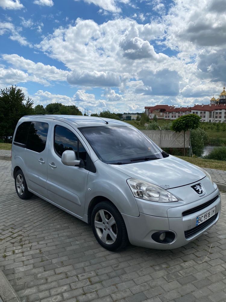 Peugeot Partner пасажир