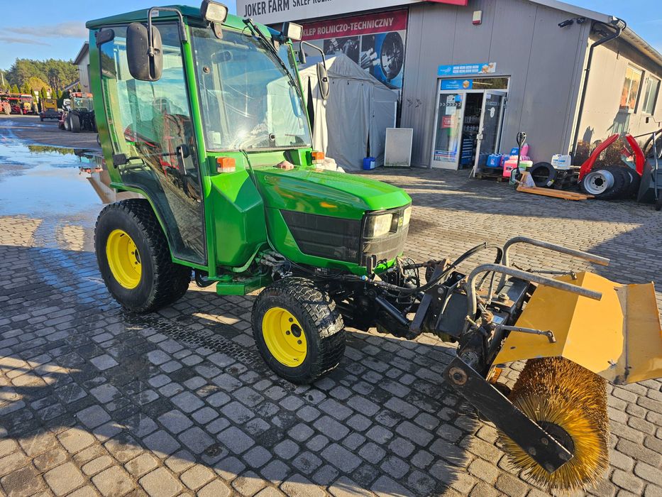 John Deere 4100 4x4 Komunalny Zamiatarka