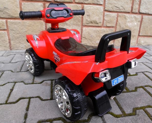 Jeździk Quad czerwony, chodzik, muzyka, klakson sklep z jeździkami