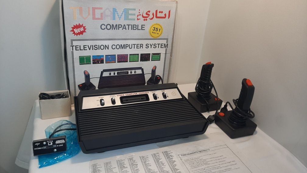 Consola  antiga tipo atari