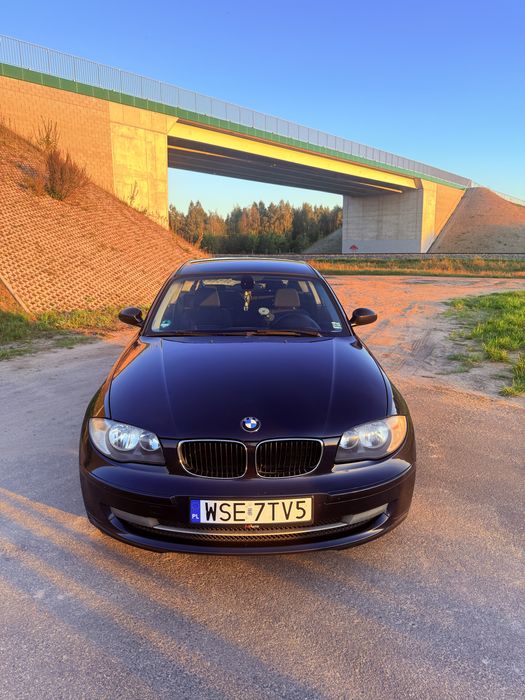 BMW Serii 1 E81 118i