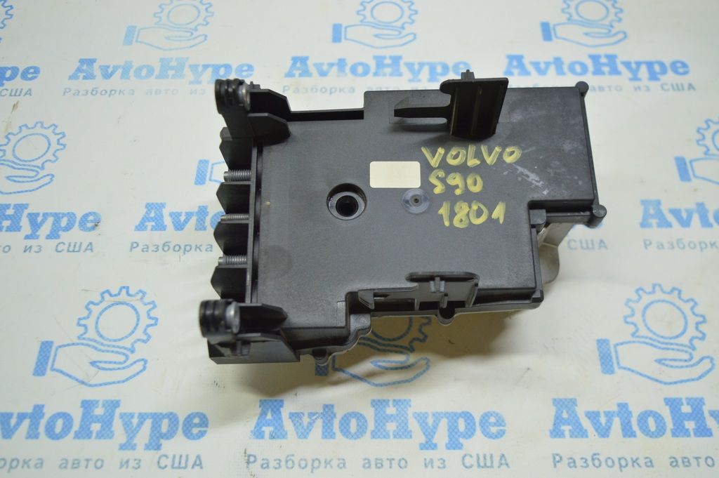 Battery ECU Control unit Volvo S90 16- (01) 32301365