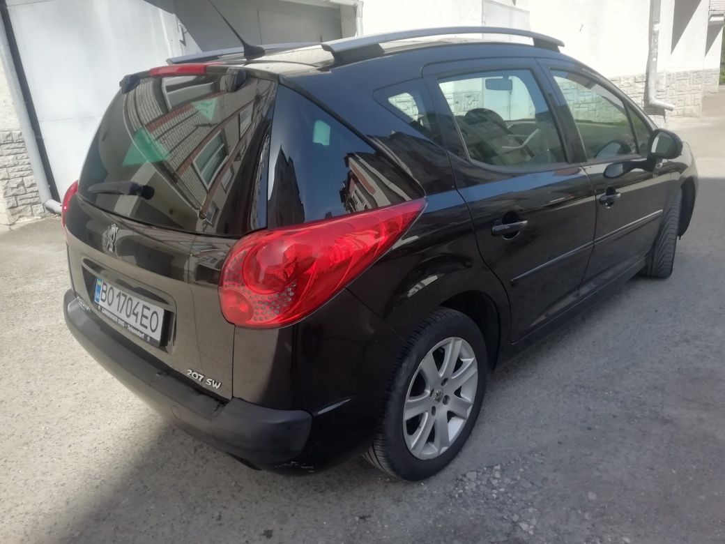 Peugeot 207 SW 2008