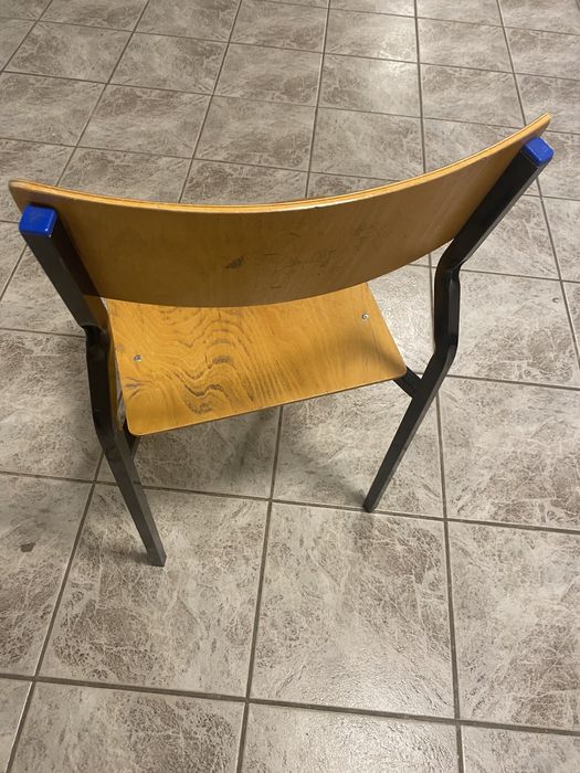 Krzesło jak na zdjęciu