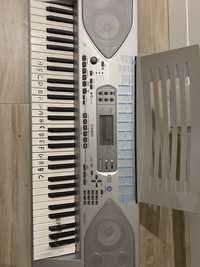 Keyboard casio ze stojakiem