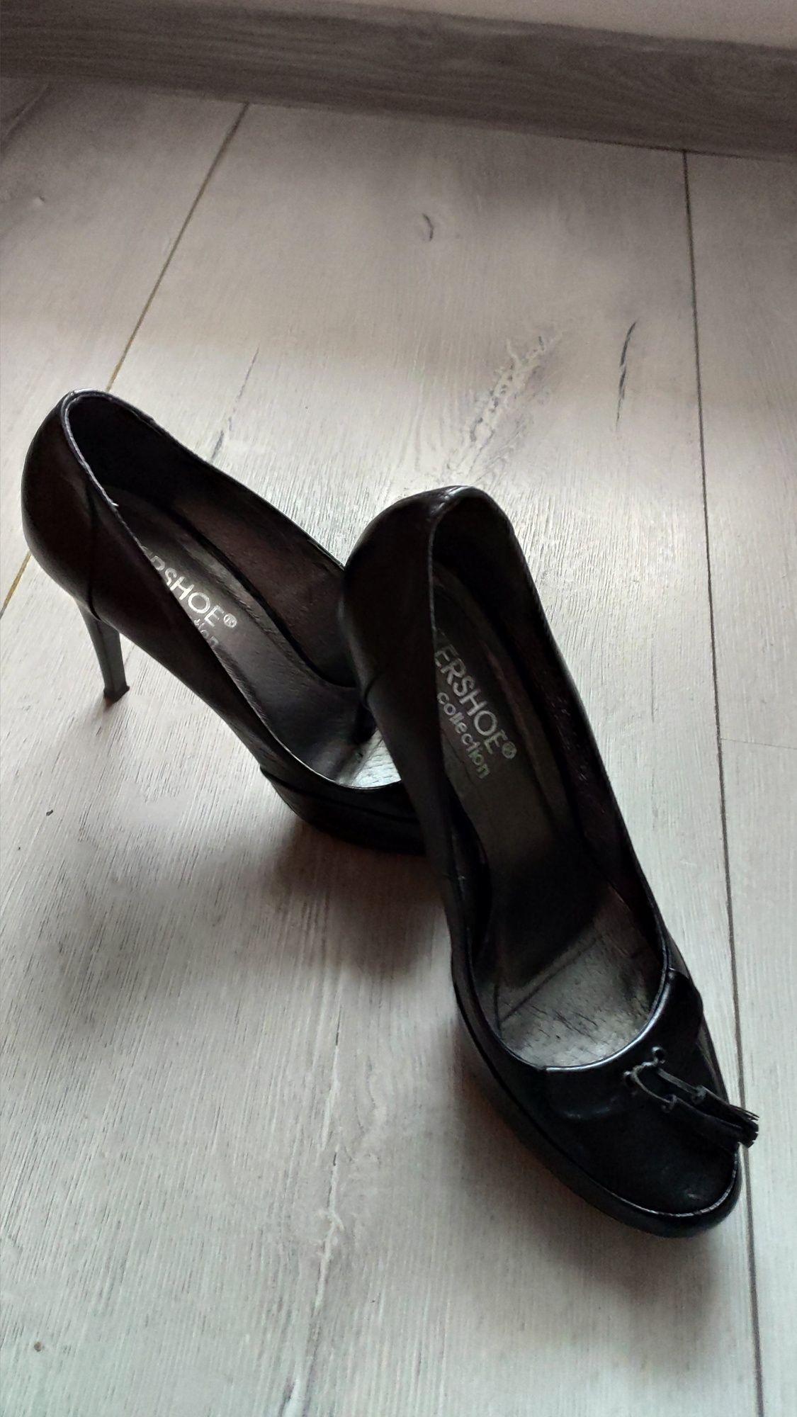 Eleganckie buty szpilki skórzane Intershoe r.38
