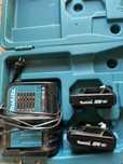 Акумулятор Зарядное устройство кейс Makita