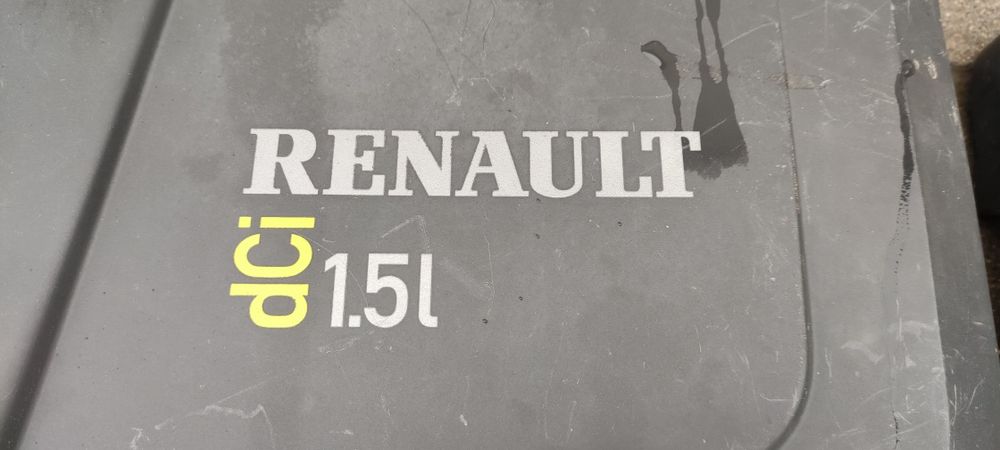 Підкапотний пластик Рено Меган 2 , renault megane 2