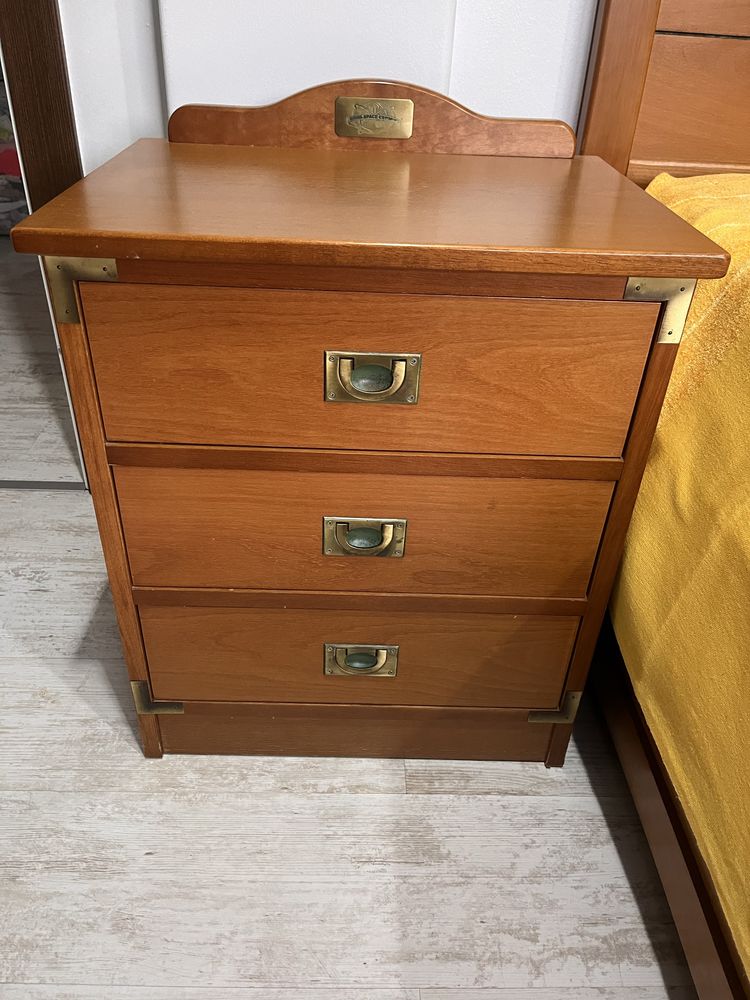 Conjunto de Quarto com Colchao e Comoda