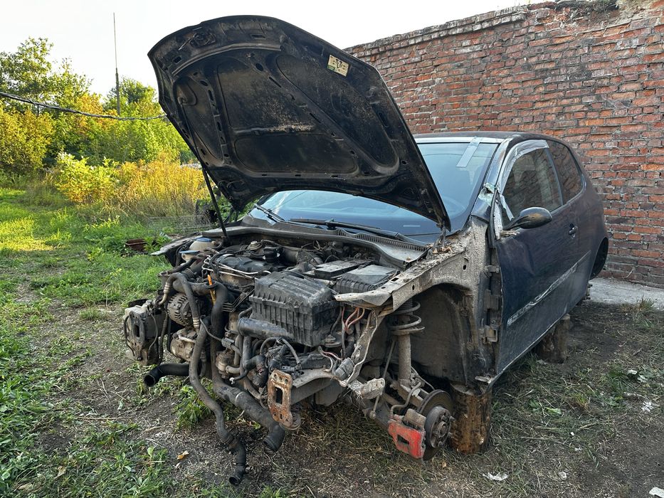 Двигатель VW Golf 5, 1.9 TDI (BKC) Разборка Гольф 5 2005год