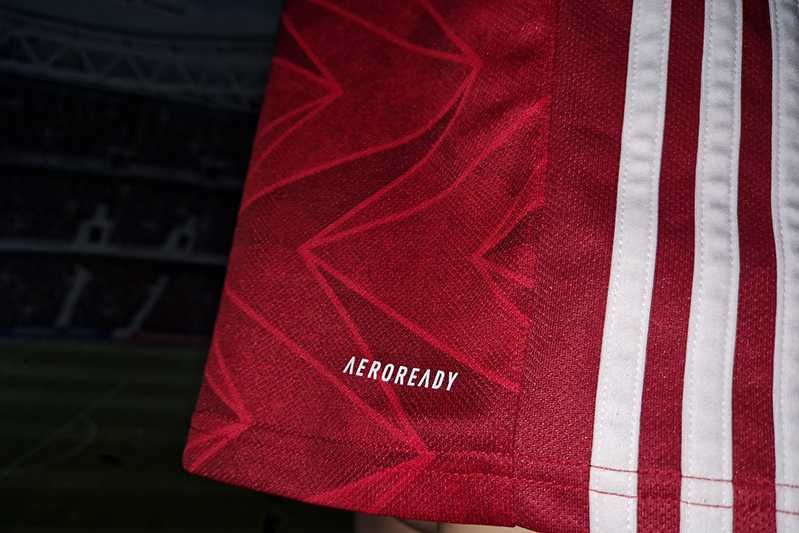 Arsenal Football Club Adidas Aeroready 2020-21 home size: M/L