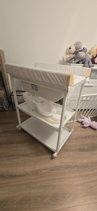 Przebierak/wanienka 2w1 dla dziecka drewniana/ za darmo