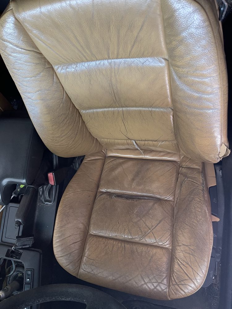 Wnętrze środek e36 sedan beżowe grzane