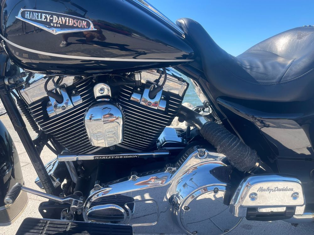 Harley road king como nova