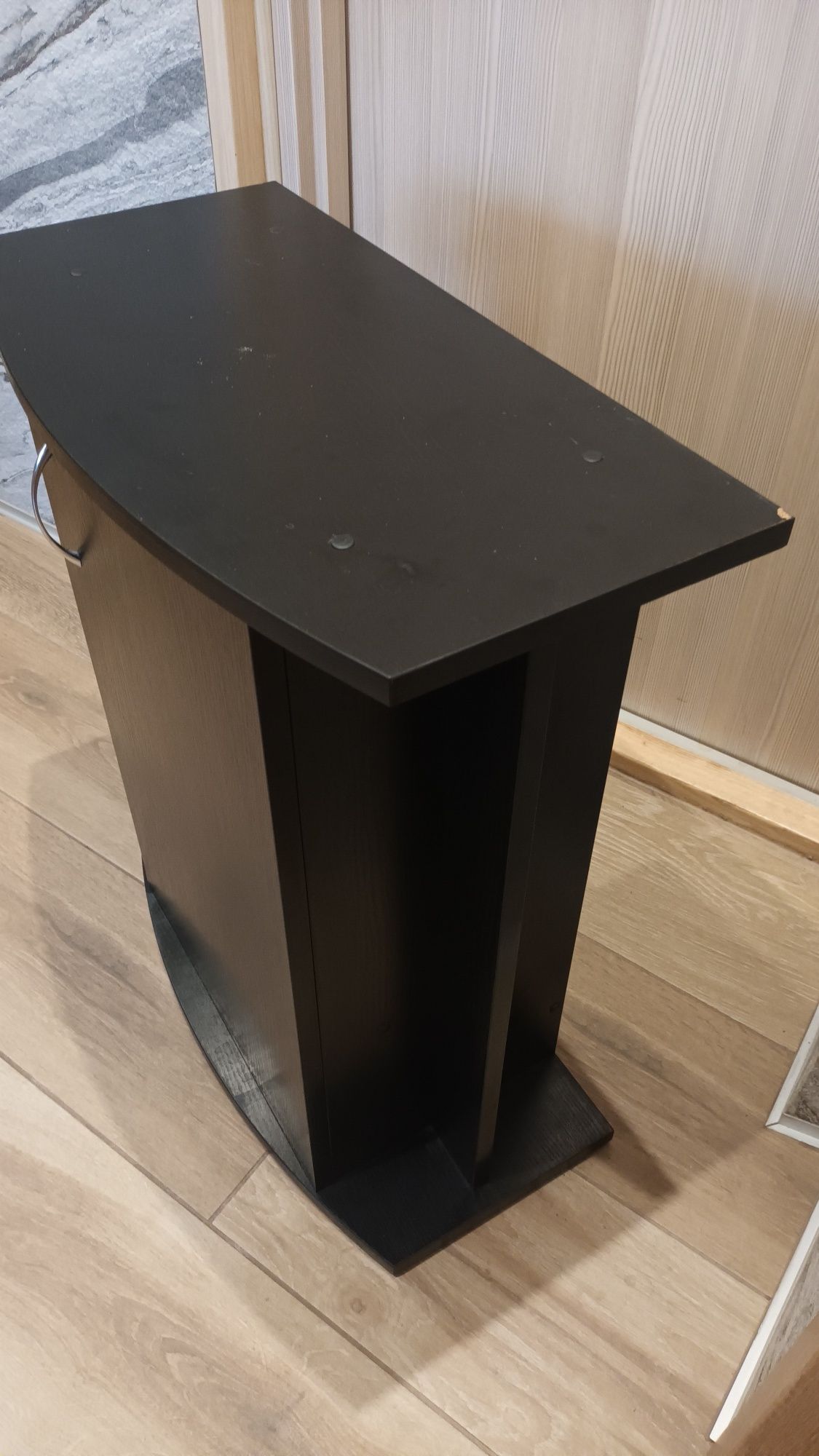 Szafka pod akwarium profilowana 60x25x30 - przednia część profilowana