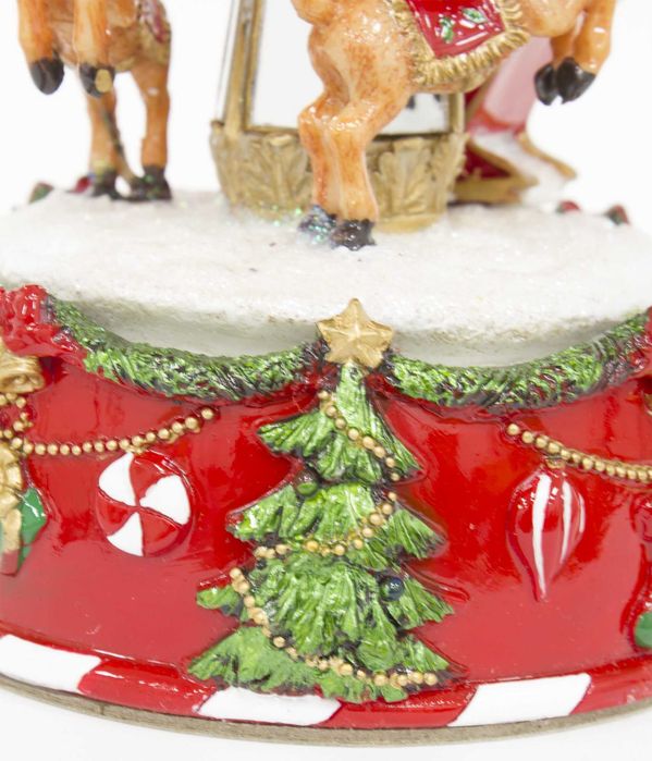 Czerwona Karuzela Z Pozytywką Dekoracja Na Święta Mikołaja 109127