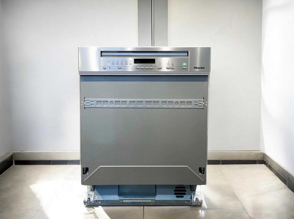 Посудомоечная машина Miele G 7110 SC AutoOpen посудомийна