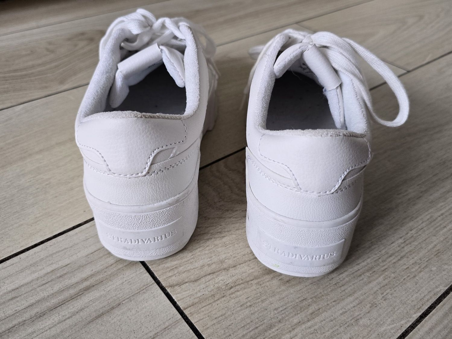 Sneakersy, trampki Stradivarius rozmiar 38