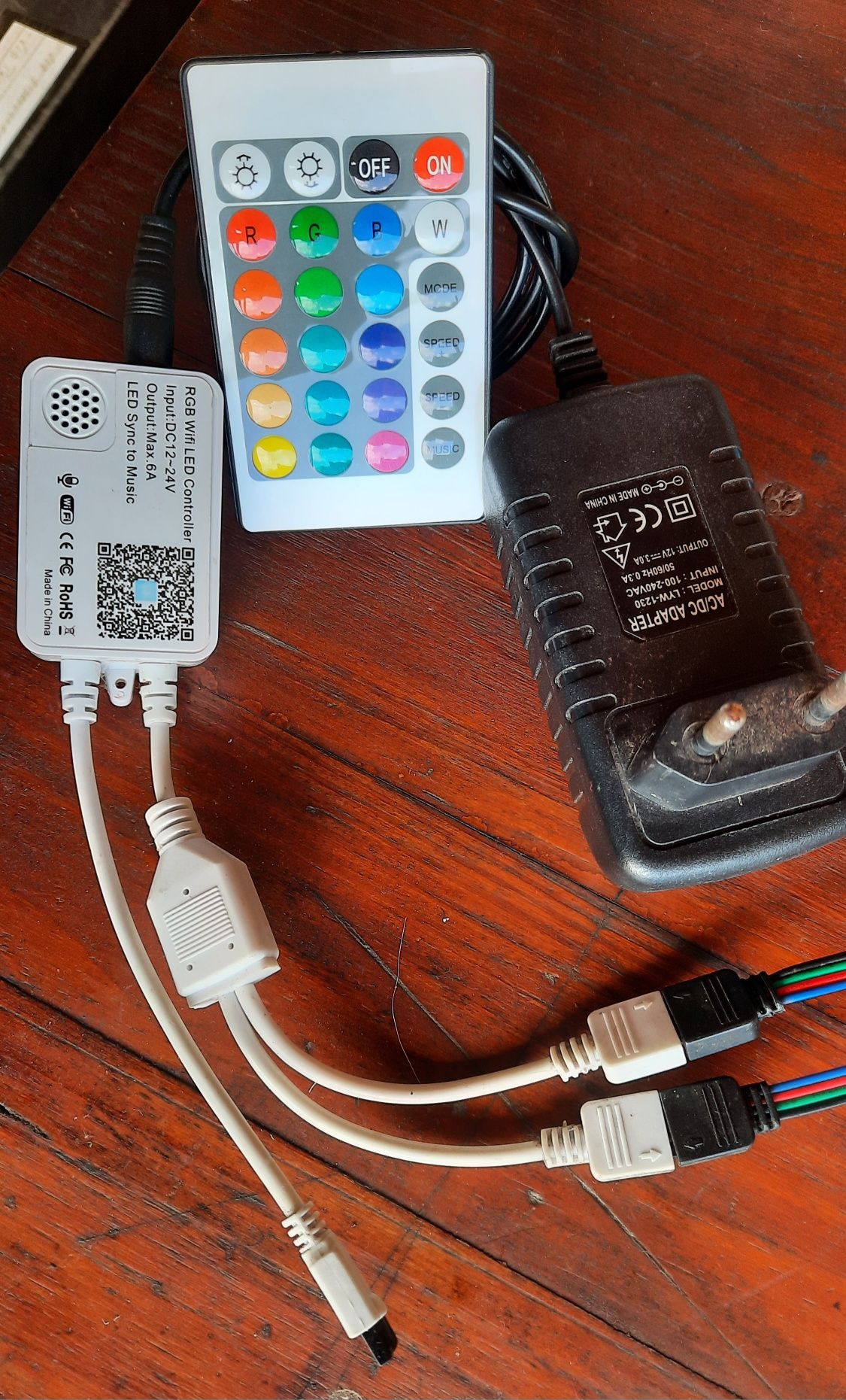 Controlador WiFi Leds + Transformador 12 V