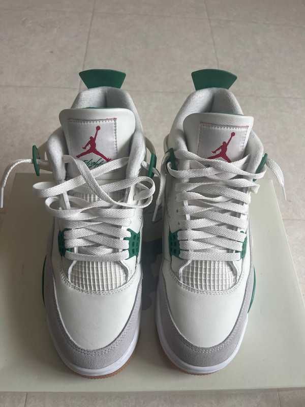 Jordan 4 Retro SB Pine Green R.44