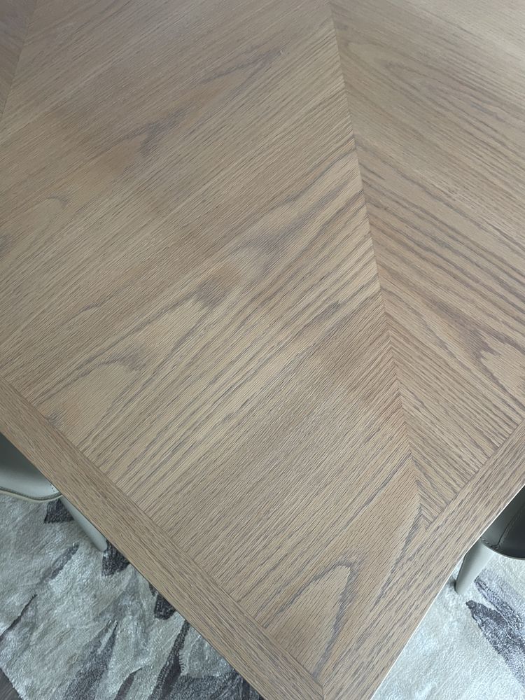 Mesa de Jantar + Cadeiras