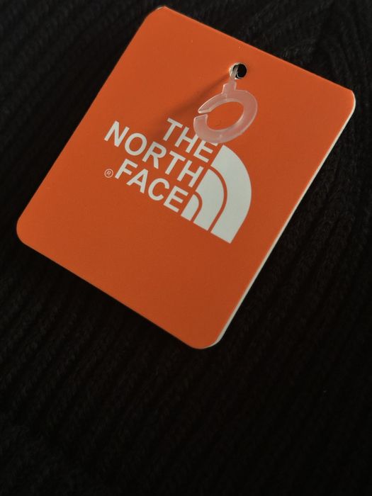 The North Face nowa czapka  3 sztuki