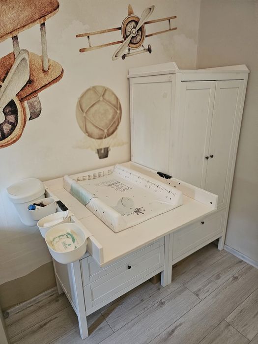 Zestaw mebli IKEA Sundvik komoda / przewijak i szafa