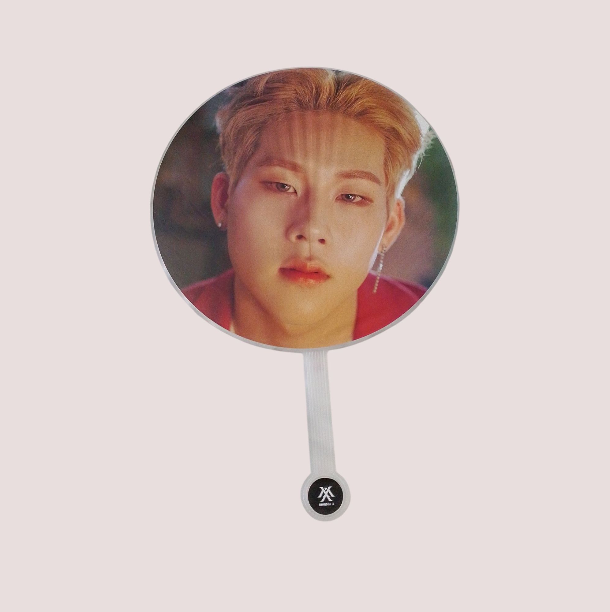 wachlarz jooheon monsta x beautiful the first world tour in seoul