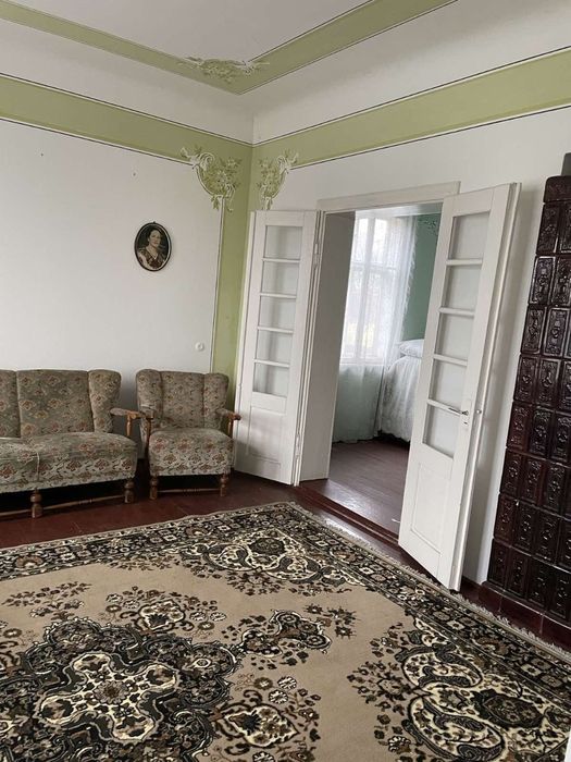 Продаж двох будинків — с. Шипинці, Чернівецька обл