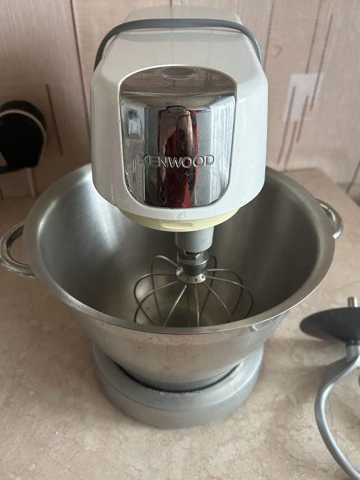 Миксер планетарный