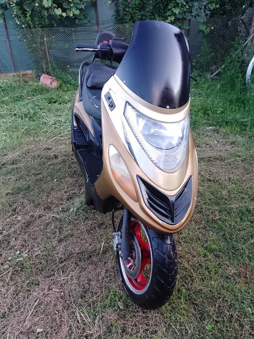 Продам скутер 150