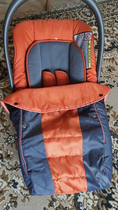 Автокресло / автокрісло Neonato