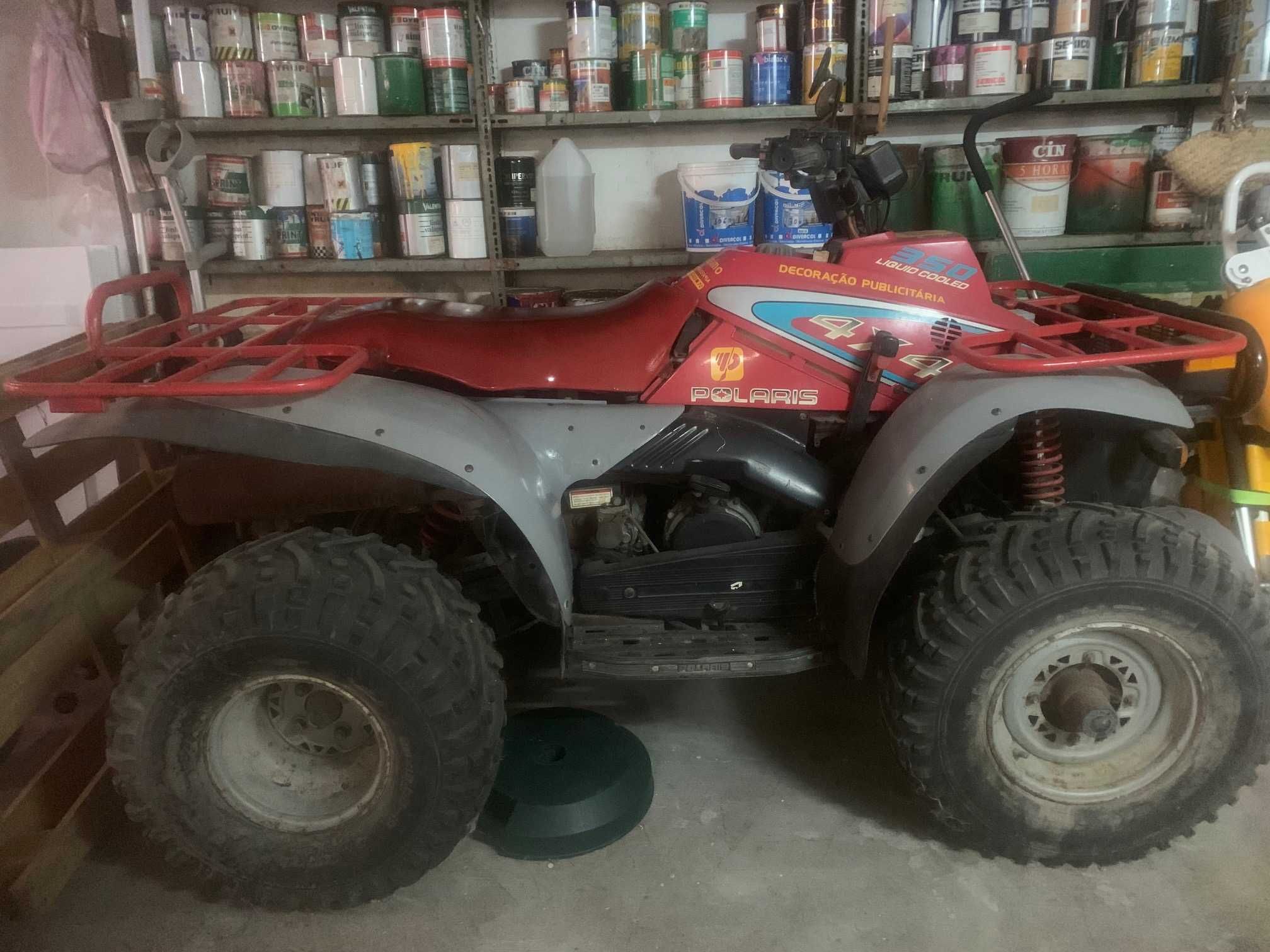 moto 4 usada Polaris 350