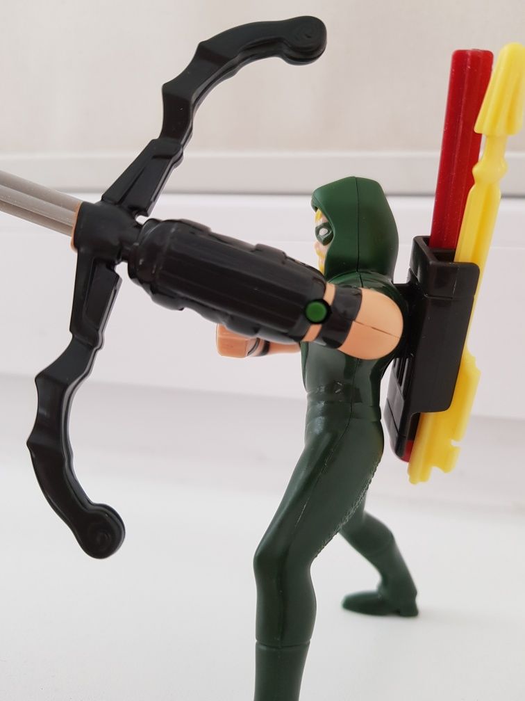 Green Arrow DC Comics - kolekcjonerska figurka