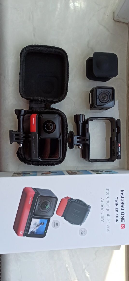 Камера insta 360 ONE R, twin edition, стан нової