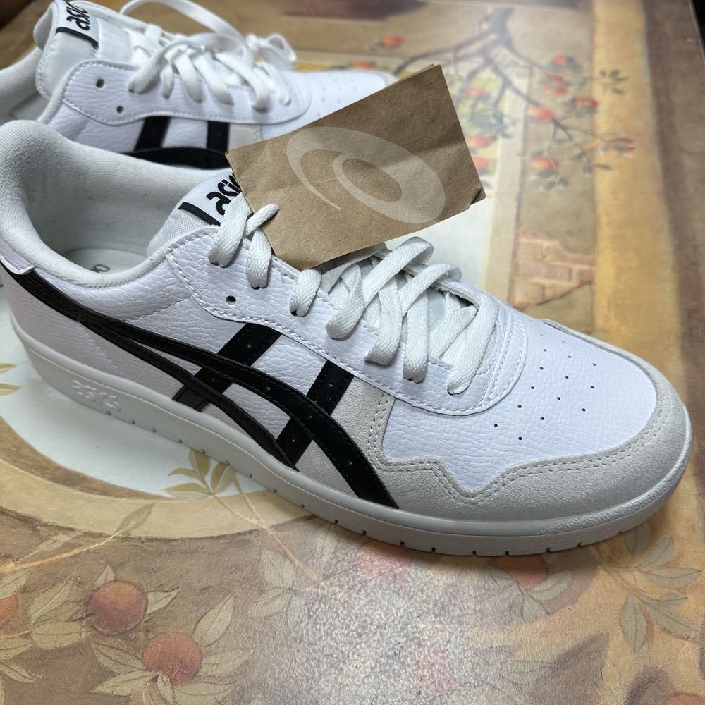 ASICS.  Кеди  чоловічі. Оригінал. Нові. Розмір 46,5. Шкіряні.