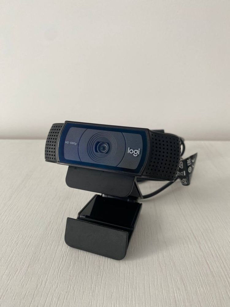 Веб-камера Logitech HD C920