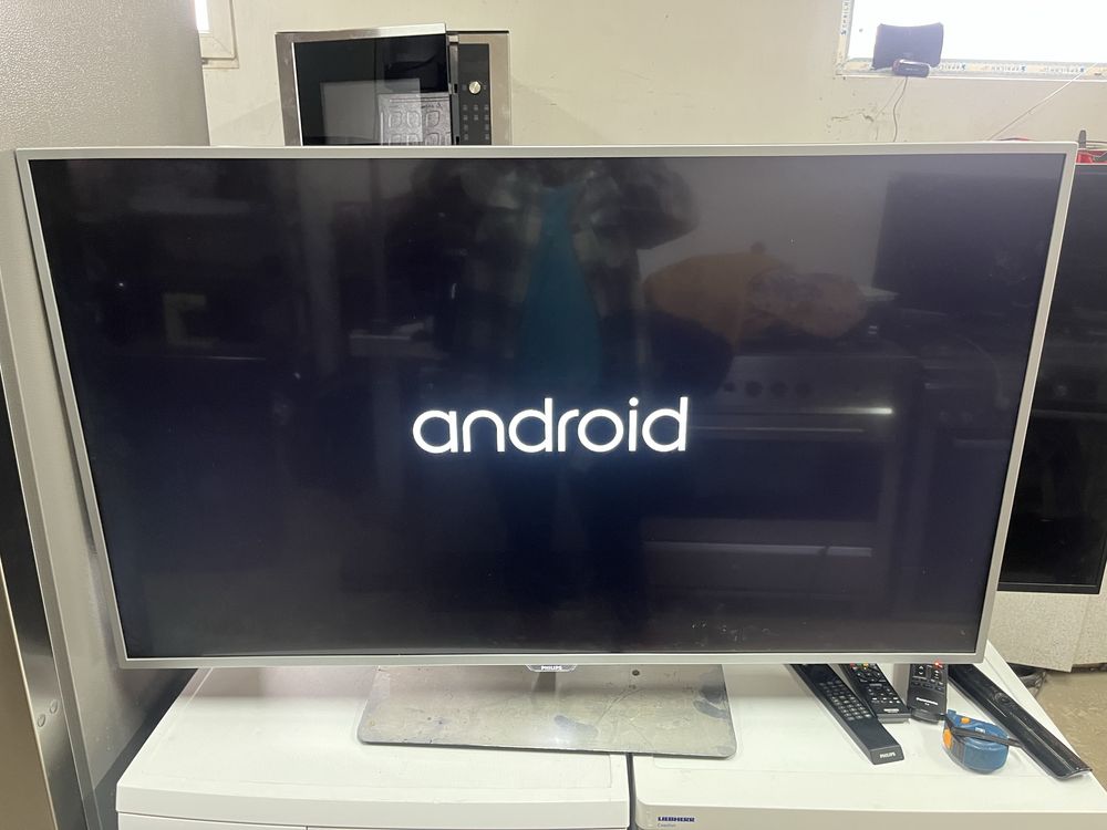 Телевізор Philips 49
