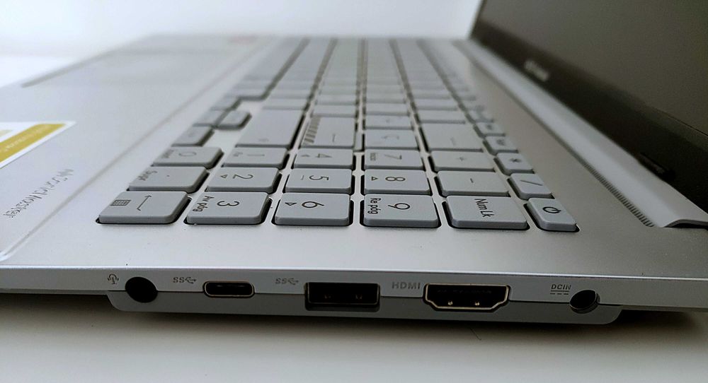 Computador Portátil | Laptop Asus Vivobook Go 15 E150AF