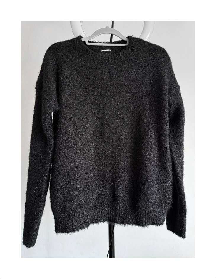 elegancki Sweter m l r.uniwersalny błyszczący przyjemny materiał