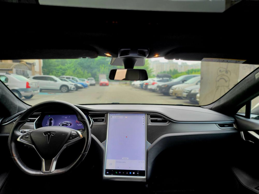 Tesla model S 75 2017р без ДТП в Наявності