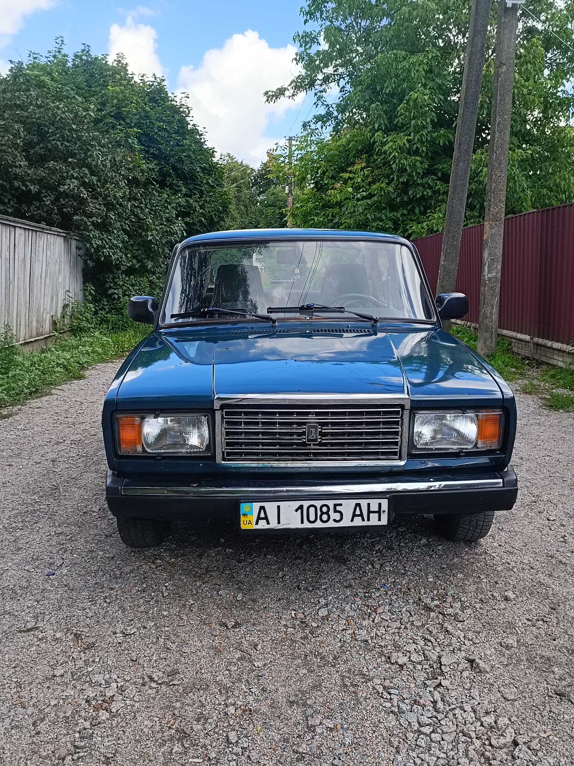 Автомобіль ВАЗ 2107