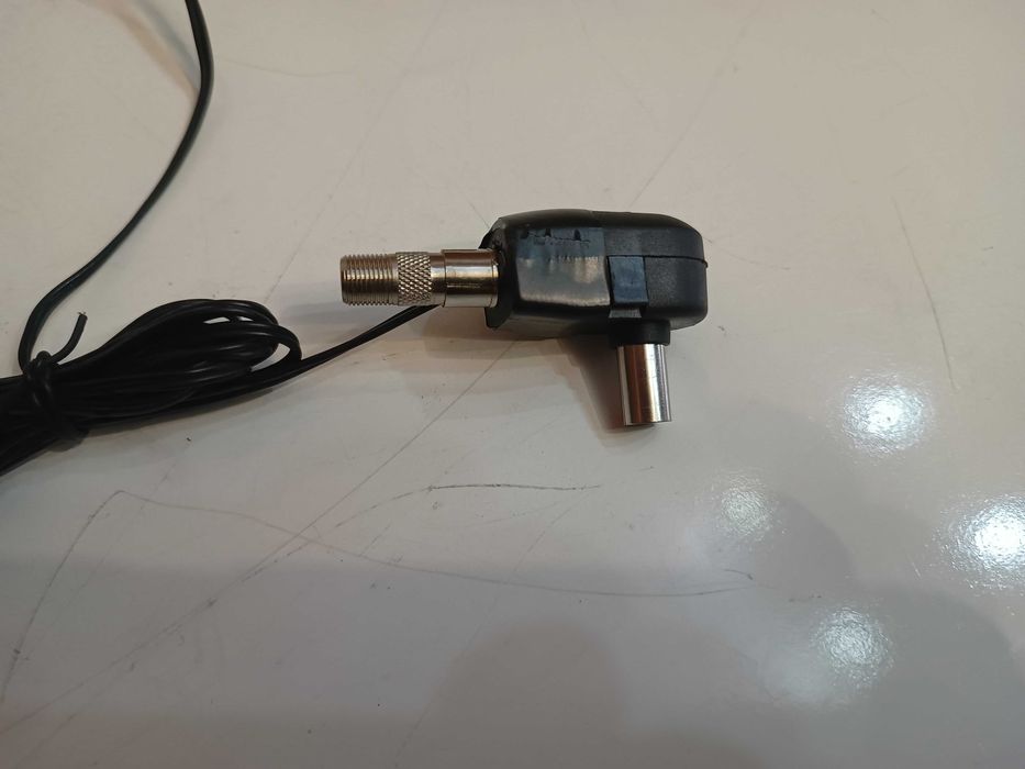 Zasilacz antenowy elektroniczny  do anten DVB-T2 - 12 V