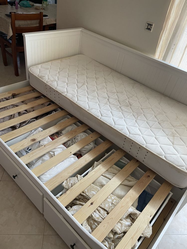 Cama ikea + colchão