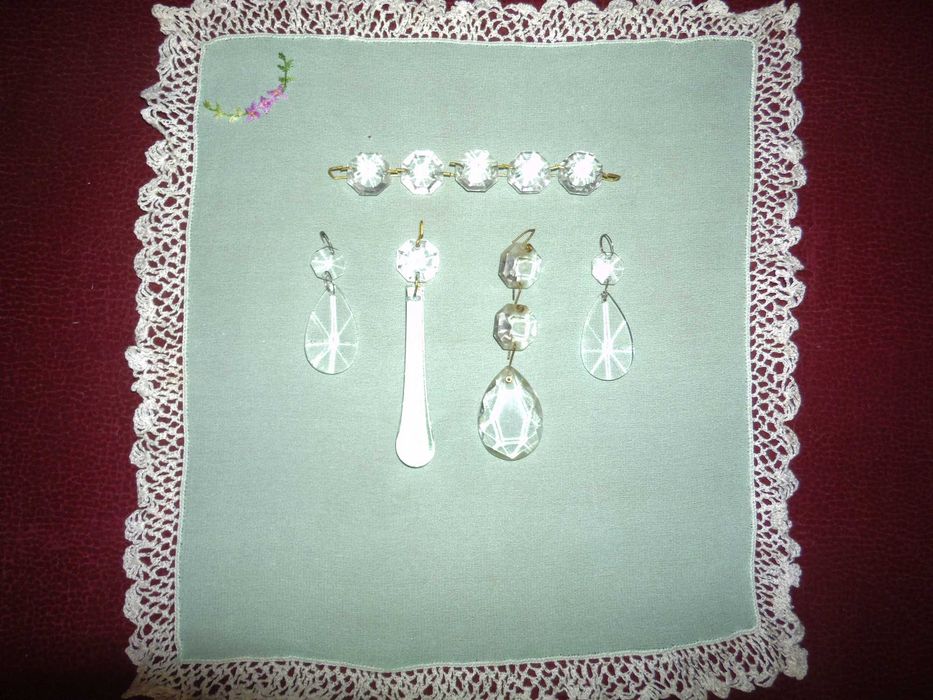 Подвески хрустальные для люстр, бра, произ-во Чехословакия, с огранкой